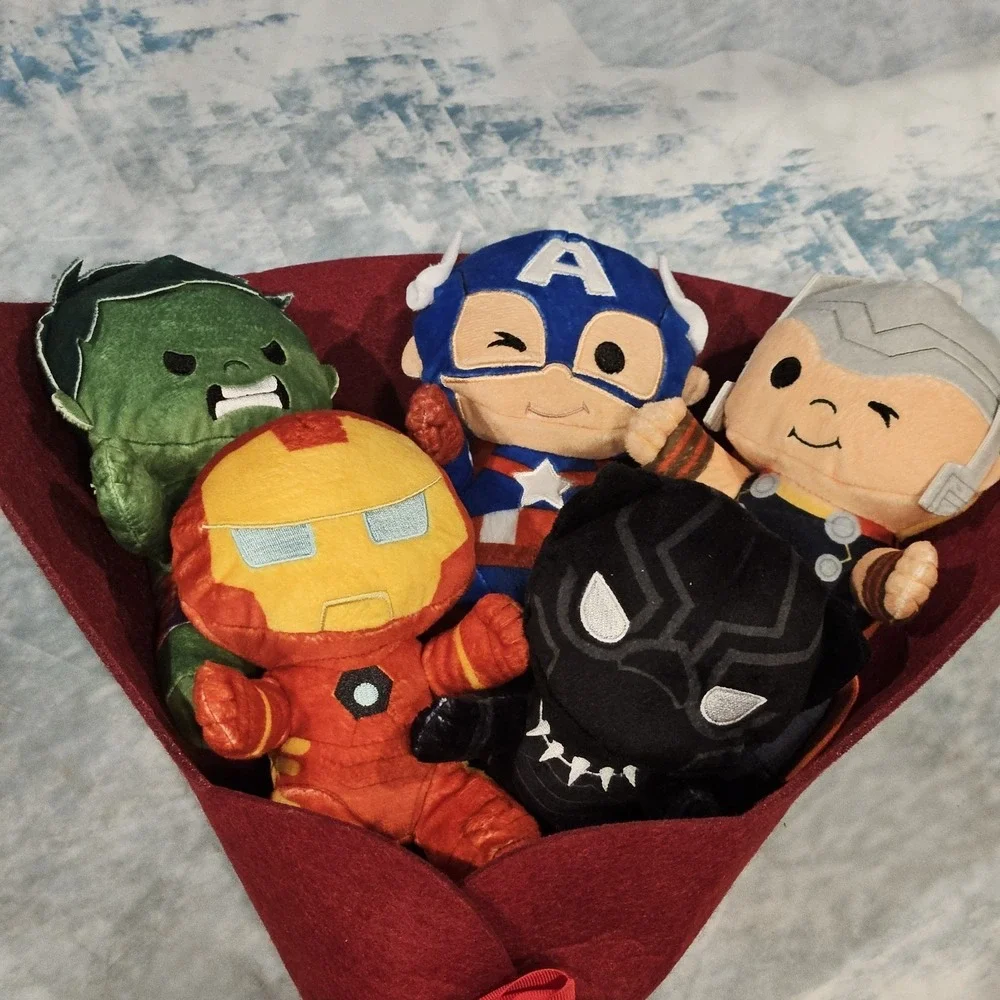 Marvel Avengers Plush Bouquet Iron Man Hulk Captain America Black Panther Thor